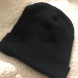 Black beanie